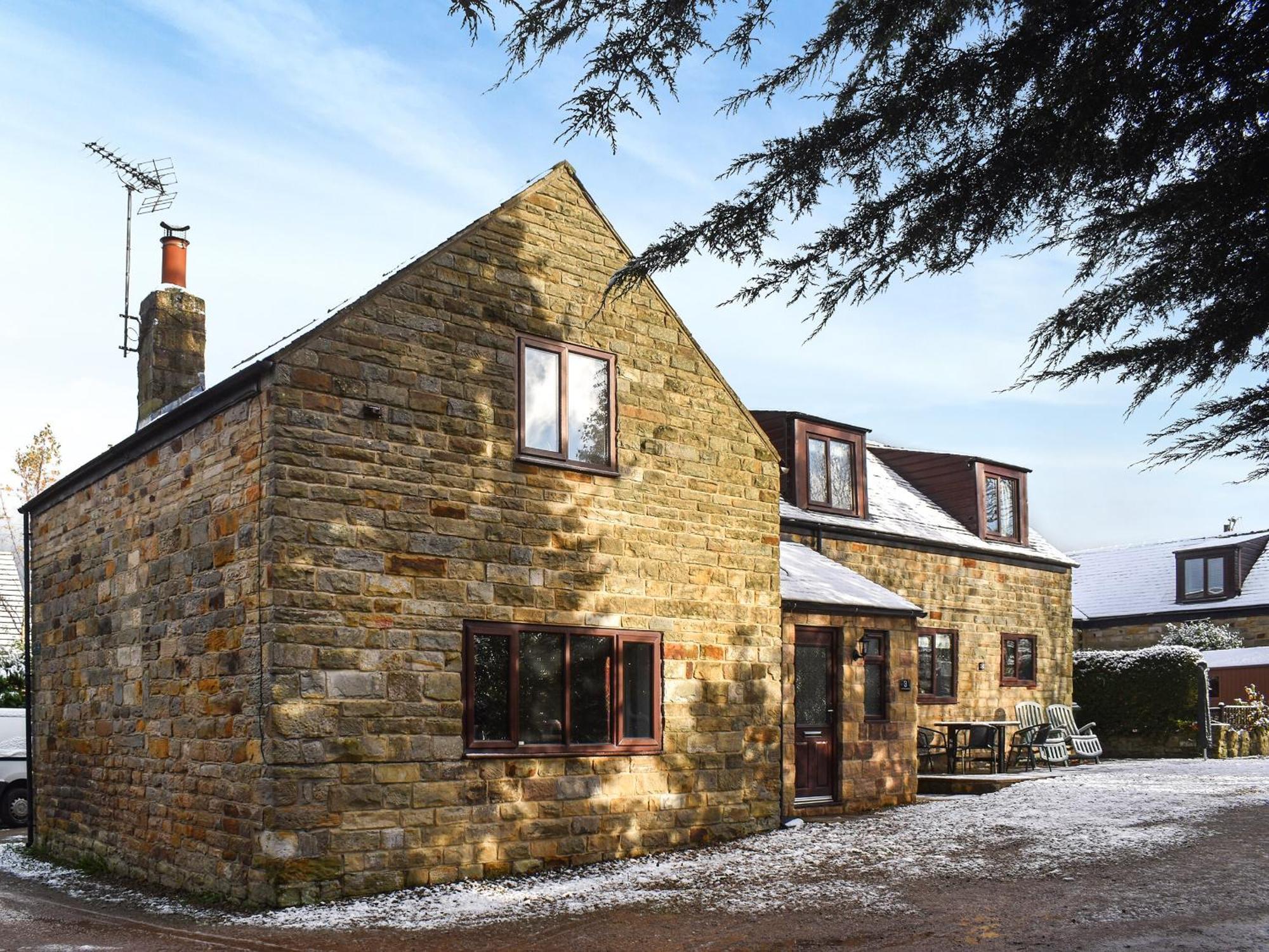 Larpool Mews Villa Уитби Екстериор снимка